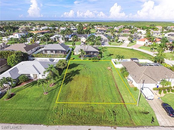 3rd image of 3024 SW 27th Ct