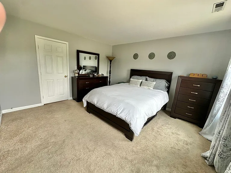 103 Staunton Ct — Photo 26
