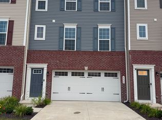 4020 Steels Cir, Stow, OH 44224