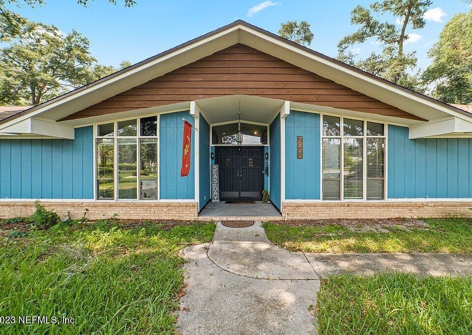 1st image of 2222 GLENCOE Drive