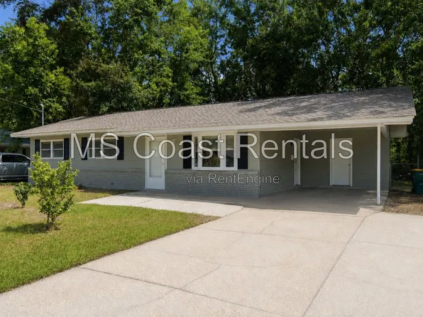 105 N Ida Ln, Long Beach, MS 39560