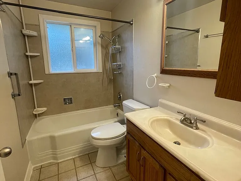 1546 NE 5th Ave — Photo 10