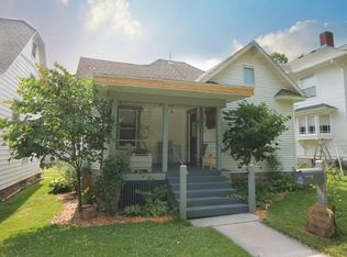 1517 S Main St, Carthage, MO 64836