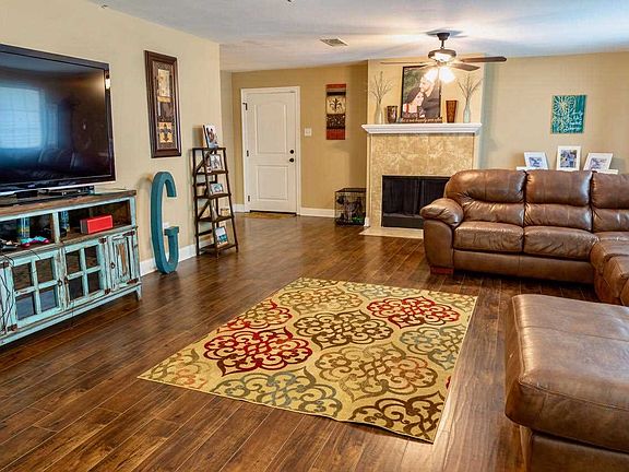 4th image of 115 Glenhill Dr