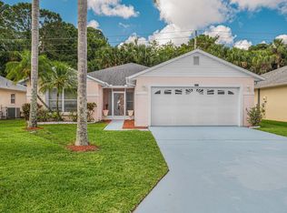 6213 Alexandria Cir, Fort Pierce, FL 34982