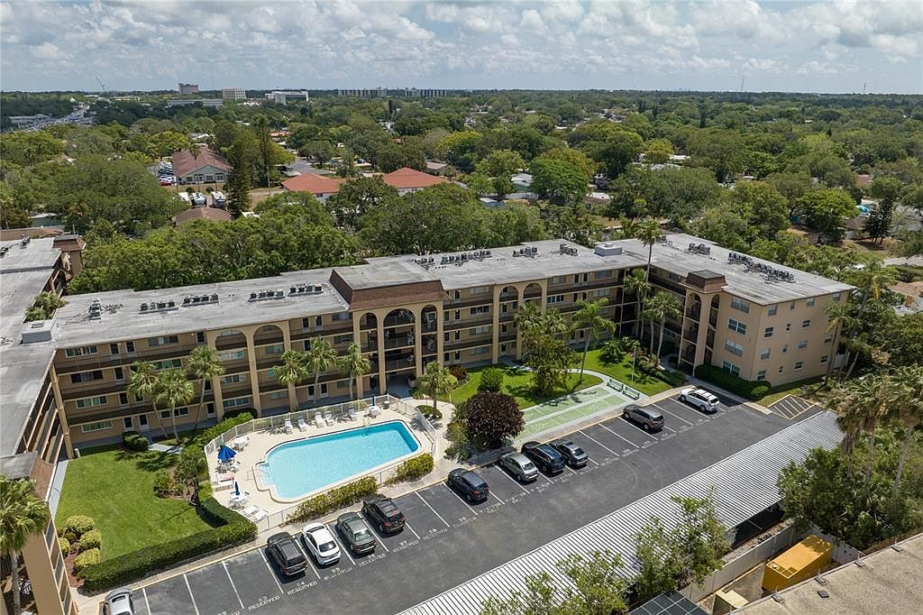 2525 W Bay Dr APT E10, Belleair Bluffs, FL 33770 Zillow