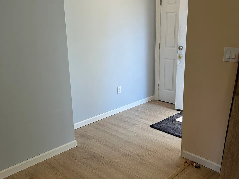 Entry area and door to laundry room.
