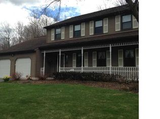 4800 Limehill Dr, Syracuse, NY 13215