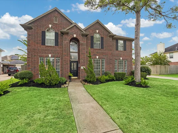 3607 Pine Chase Dr, Pearland, TX 77581