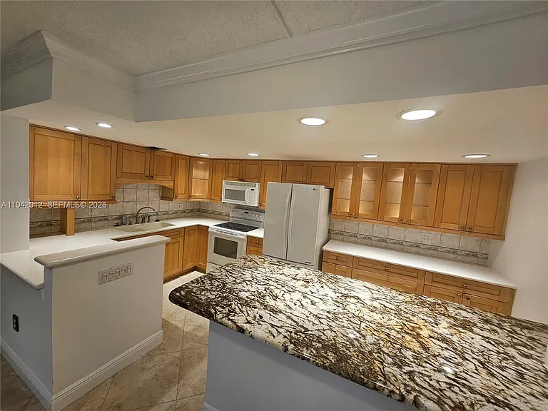 1101 River Reach Dr #418 — Photo 16