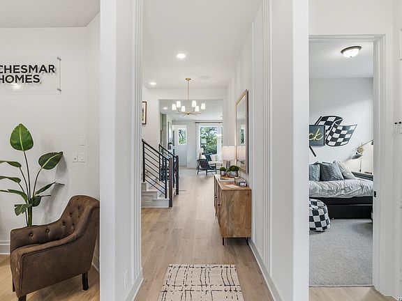 3rd image of 20675 Huebner Road #532