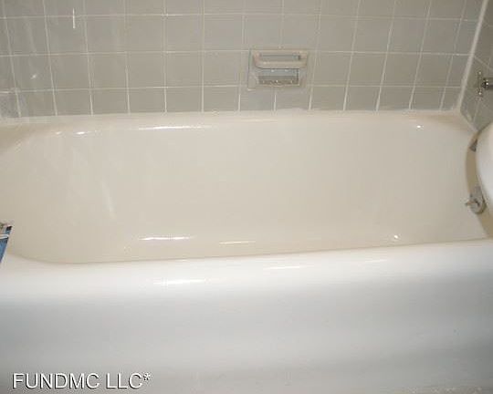 5th image of 2830 E 130th St APT 3