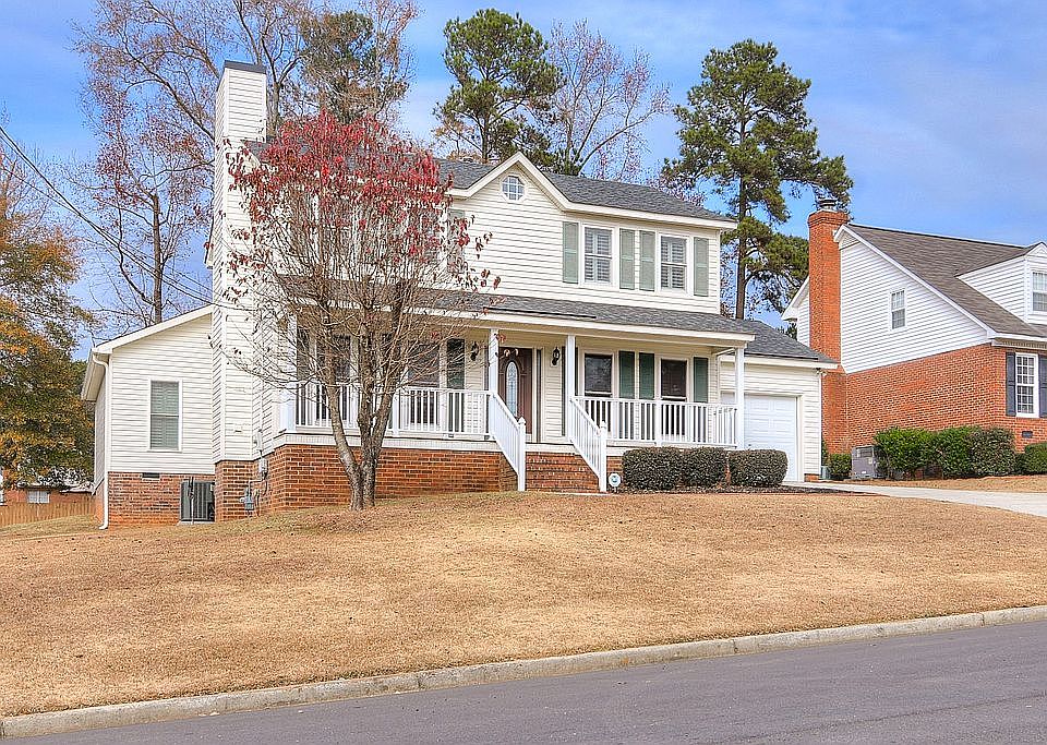 2nd image of 3839 Forest Creek Way