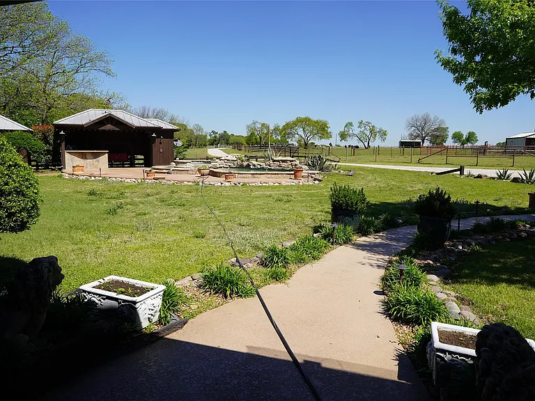 1382 E Blackjack Rd — Photo 16