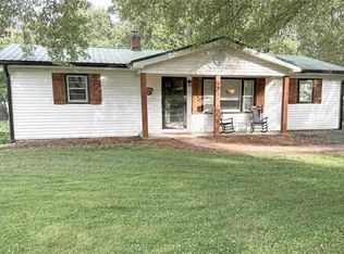 173 Olive St, Mount Airy, NC 27030