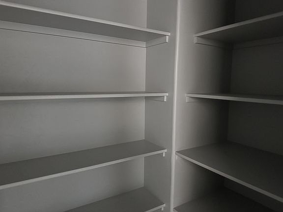 5th image of 3468 W 37th St