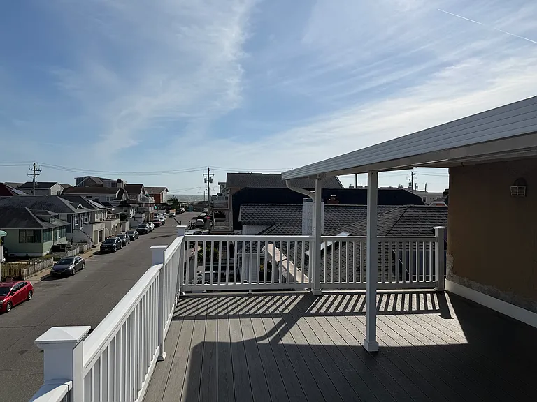 39 Indiana Ave #2 — Photo 10