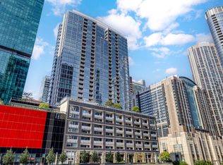 240 E Illinois St APT 1102, Chicago, IL 60611