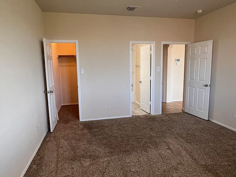 2520 Dante Ct — Photo 9