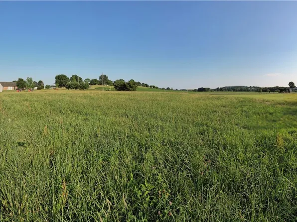Welker Dr, West Lafayette, OH 43845