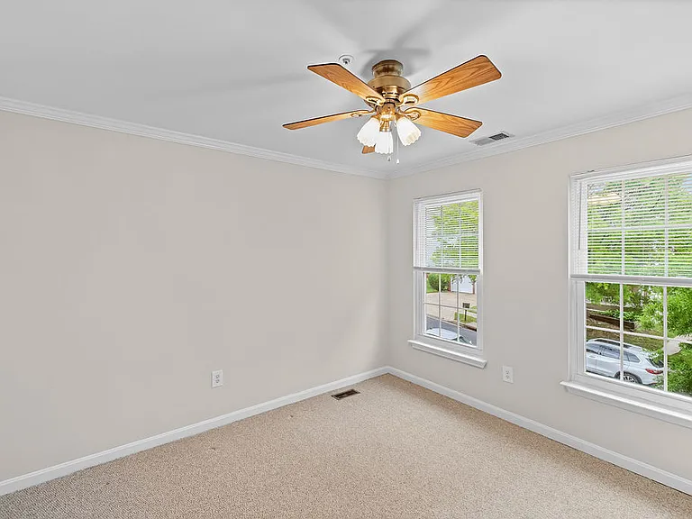 5714 Silk Tree Dr — Photo 21