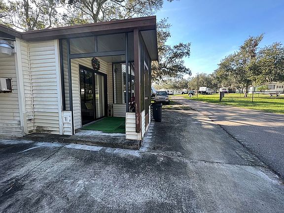 4th image of 10907 Art Creek Ct