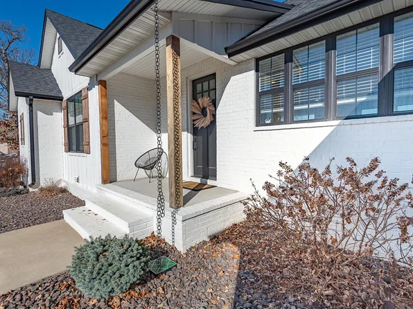 2619 E Olde Ivy Street, Springfield, MO 65804