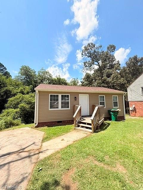 1st image of 614 Wesley Dr