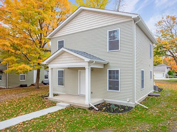 307 S 7th St, Goshen, IN 46528