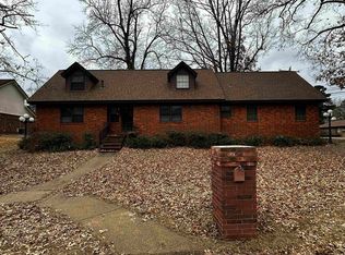 1703 Park Ave, Malvern, AR 72104