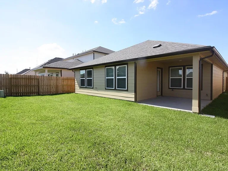 24323 Wild Bramble Ln — Photo 4