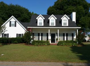 116 Red Oak Ln, Eufaula, AL 36027