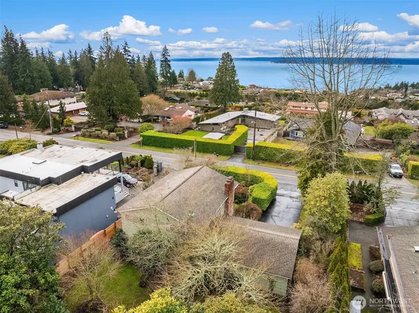 18204 8th Avenue NW, Shoreline, WA 98177