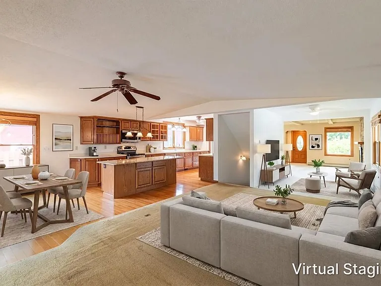 2406 Wood St — Photo 11