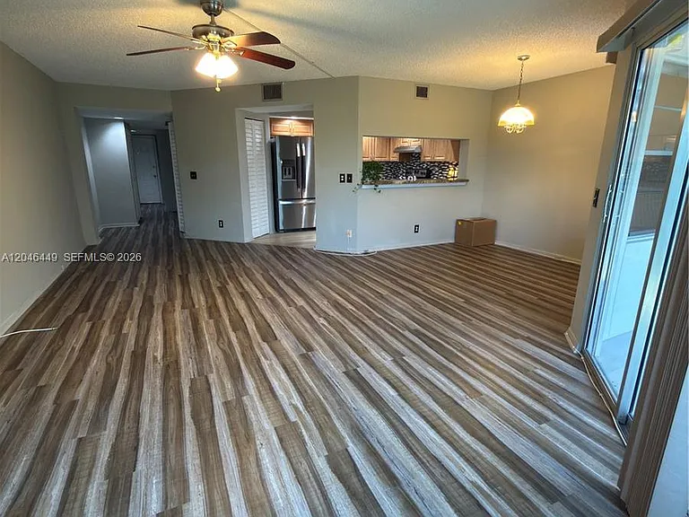 1300 SW 125th Ave #314K — Photo 8