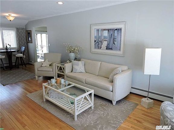 3rd image of 124 Dale Dr
