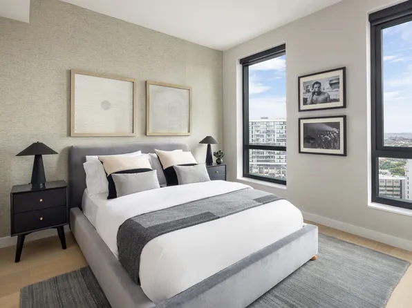 567 Fulton Street image 4 of 29