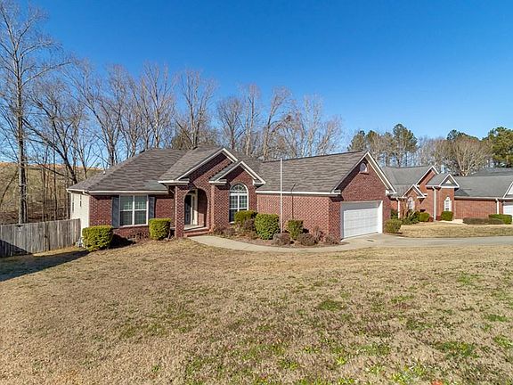 3rd image of 4868 Orchard Hill Dr