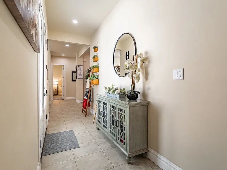 2070 S Araby Rd — Photo 21