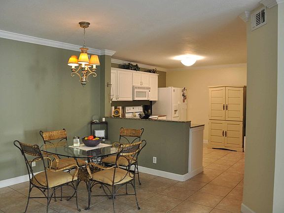 Open Dining Area