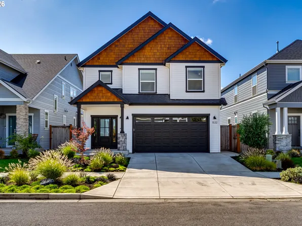 1532 Sand Trap Ln, Eugene, OR 97408