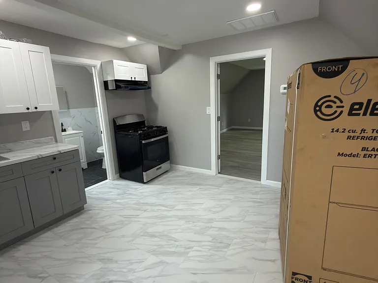 190 Fulton St #3 — Photo 1