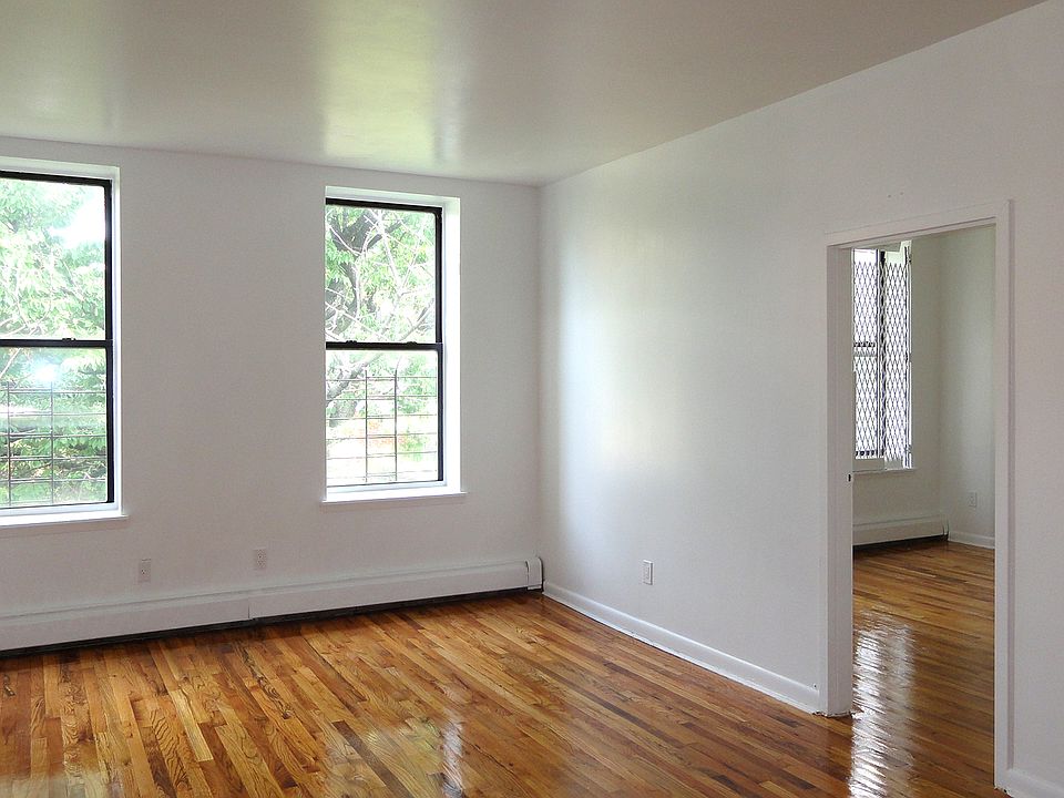 1st image of 305 E 111th St APT 4B