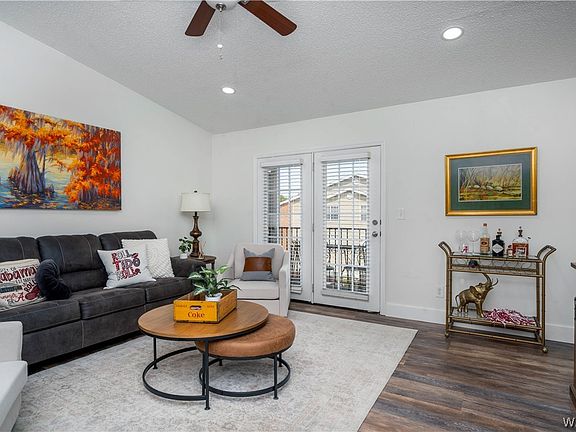 2nd image of 120 15th St E APT 219