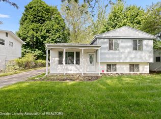 3812 Wainwright Ave, Lansing, MI 48911