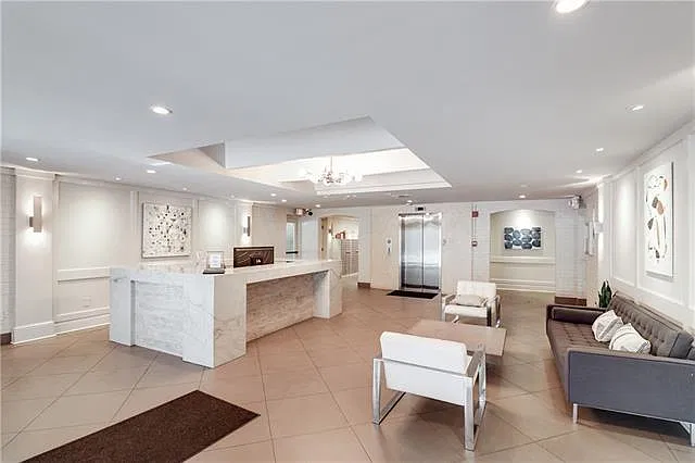 1 bed, 1.0 bath, 655 sqft, $1,800 — Photo 3