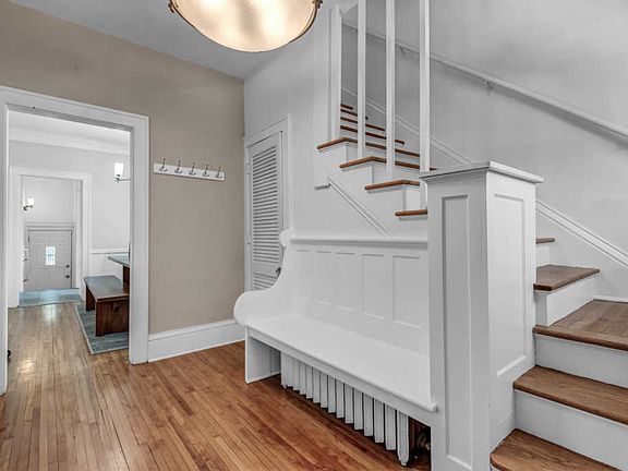 5th image of 3732 Lyndale Ave S