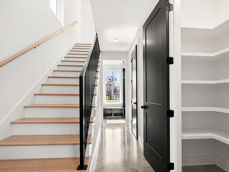 315A Edith Ave — Photo 13