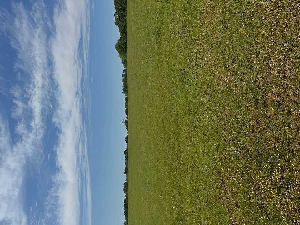 2nd image of 0 Valley Rd