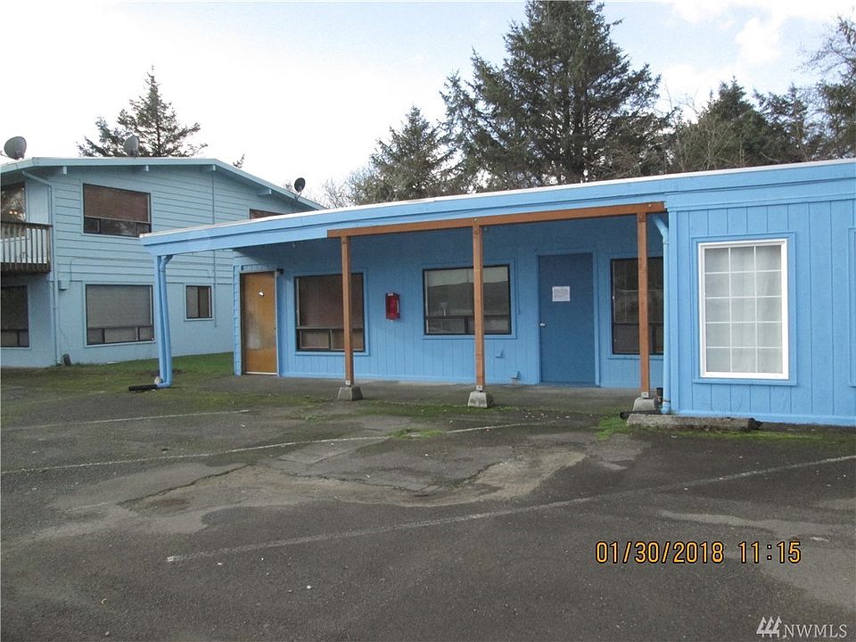 1st image of 757 Ocean Ct NW Unit 9